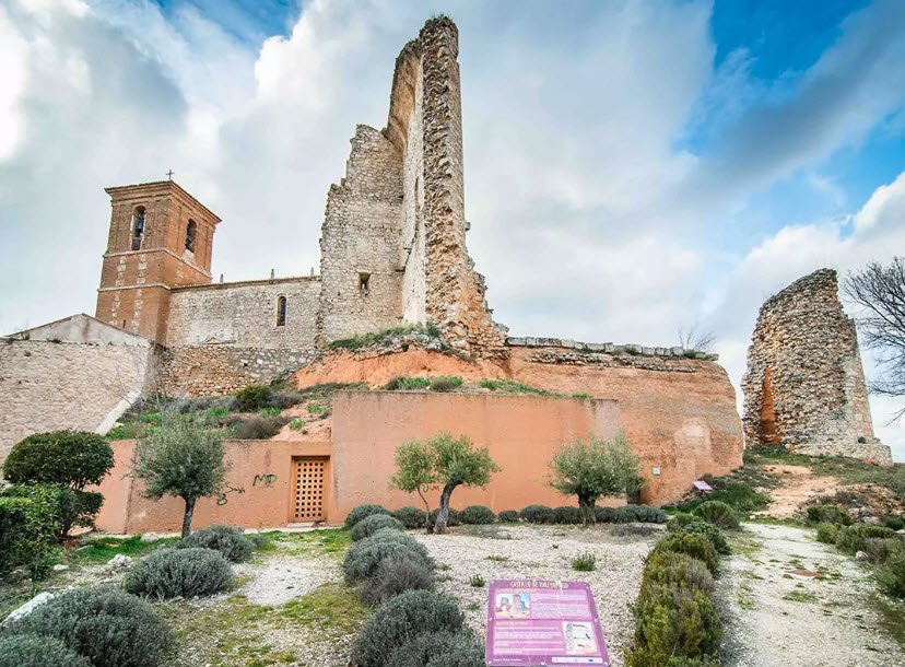 Castillo de Valfermoso de Tajuña (Ruinas), Spain